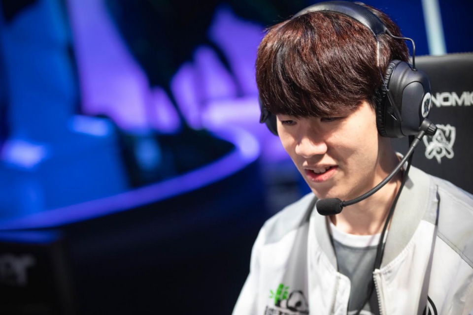 IEM墨尔本2025半决赛：最佳比赛、击杀、评论、表情包、网红反应